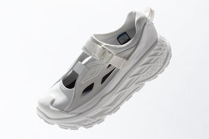 HOKA