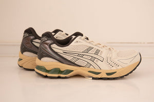 ASICS