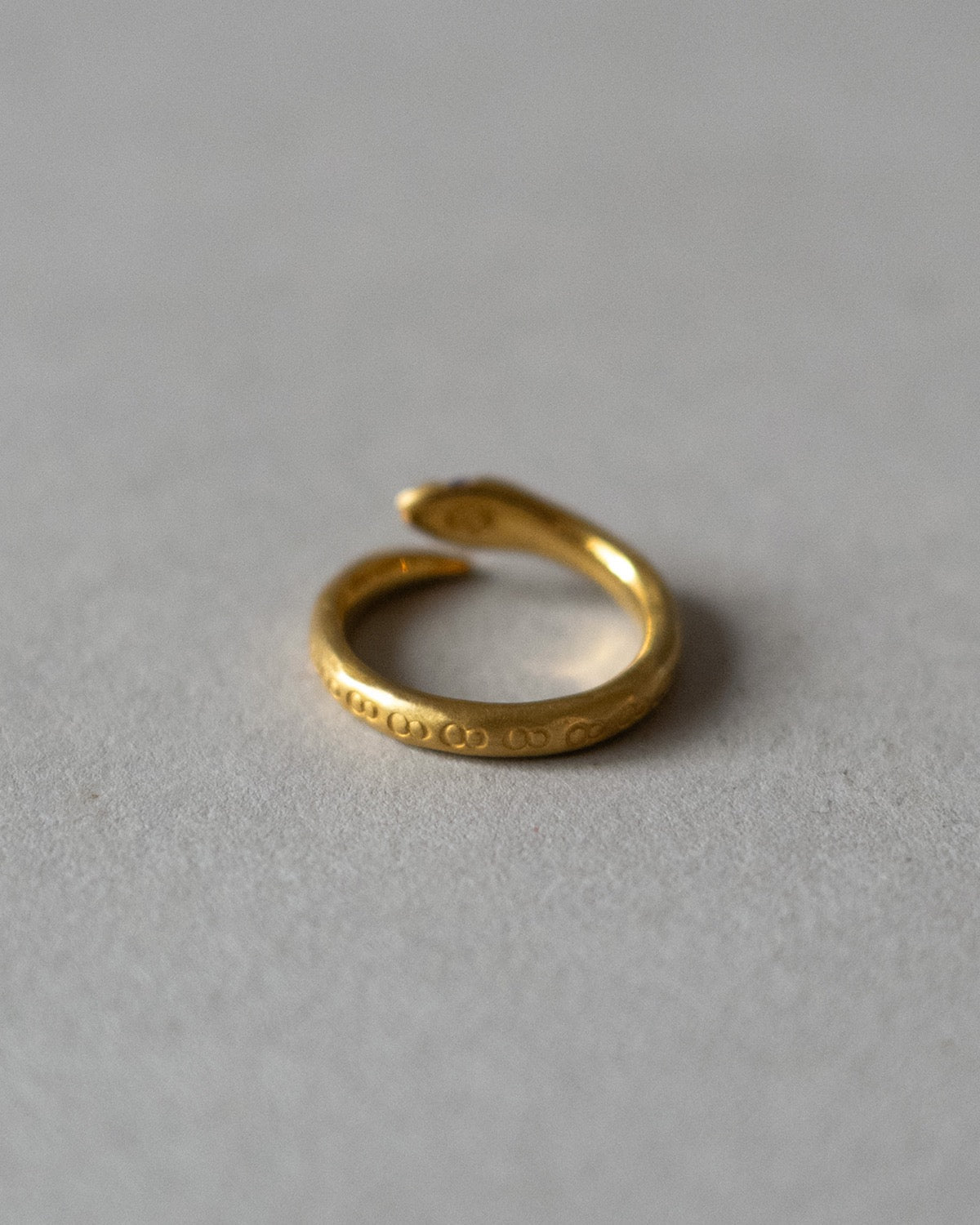 【受注生産商品】8DIA RING 2EYES - ODD EYE