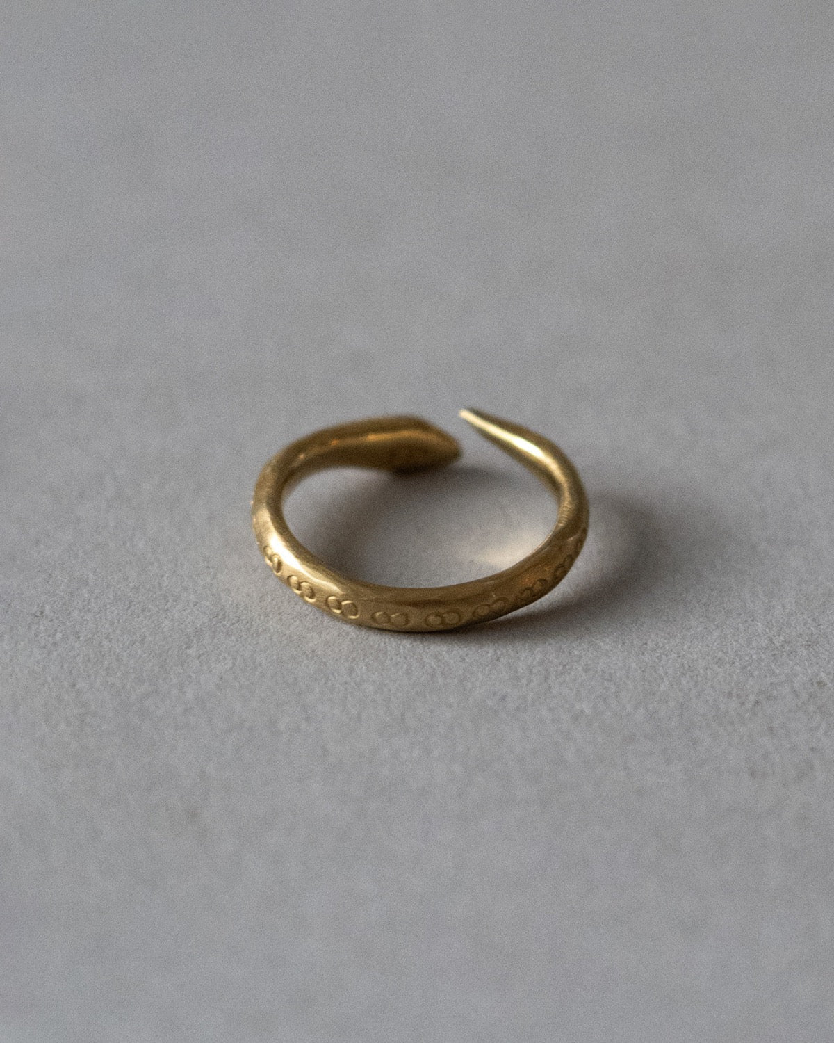 【受注生産商品】8 DIA THIRD EYE RING - BLUE