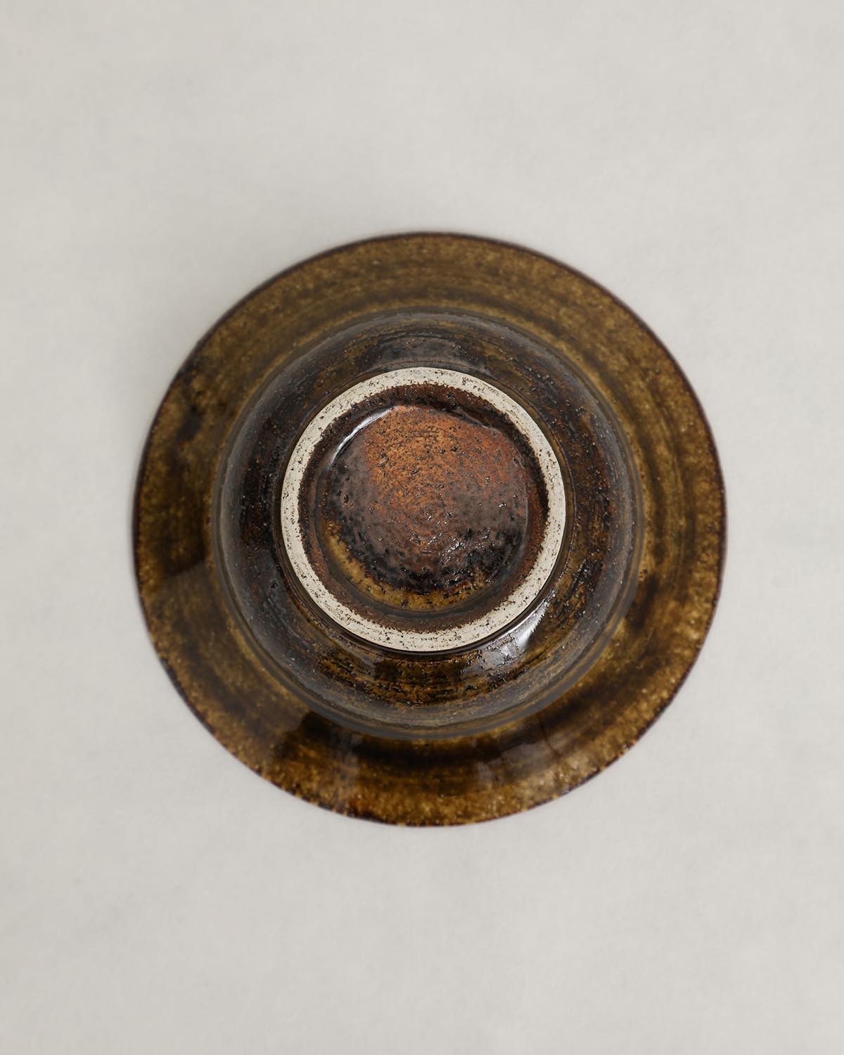 AMBER GLAZE SMALL RIMMED BOWL