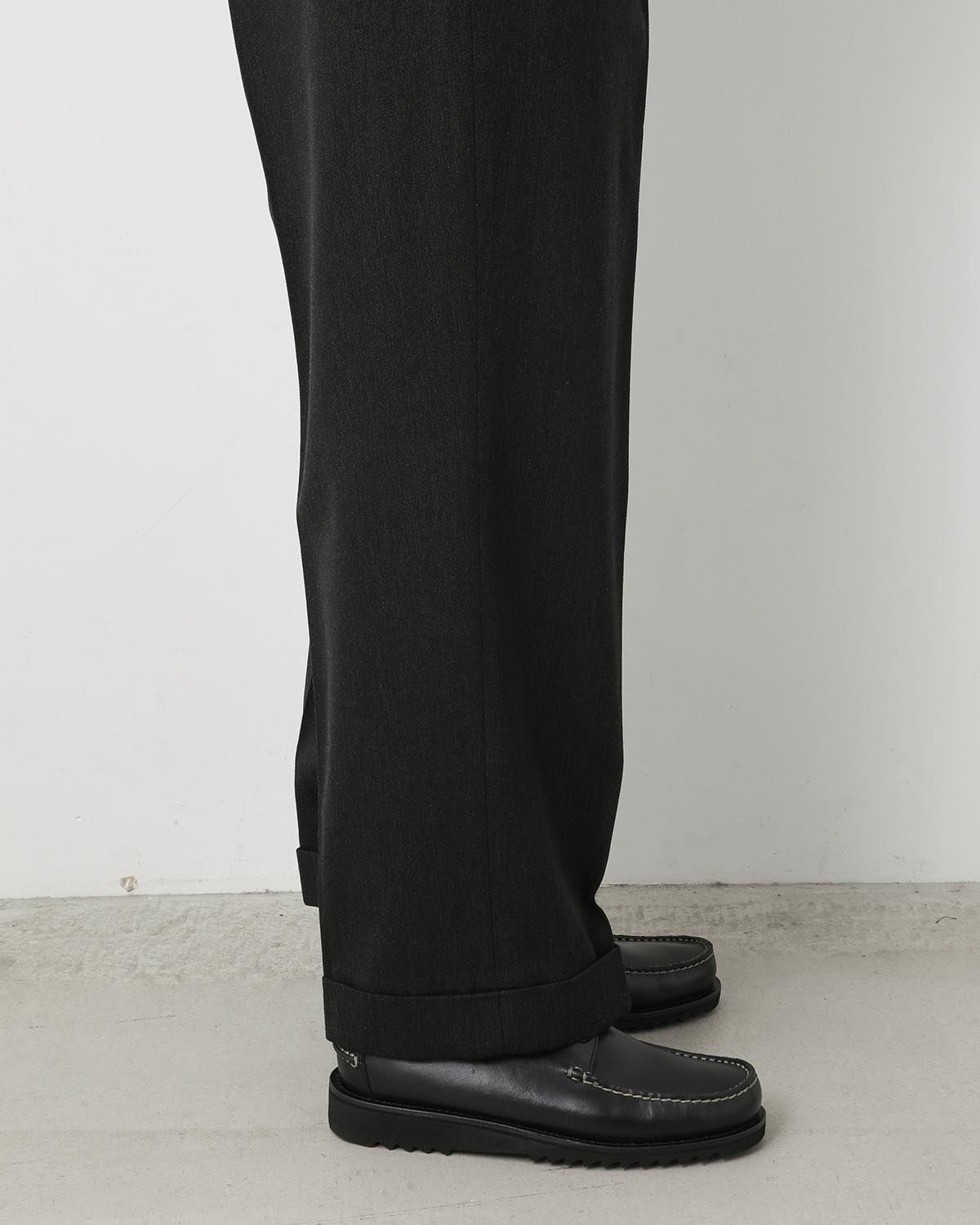 WOOL WIDE TAPERED TROUSERS