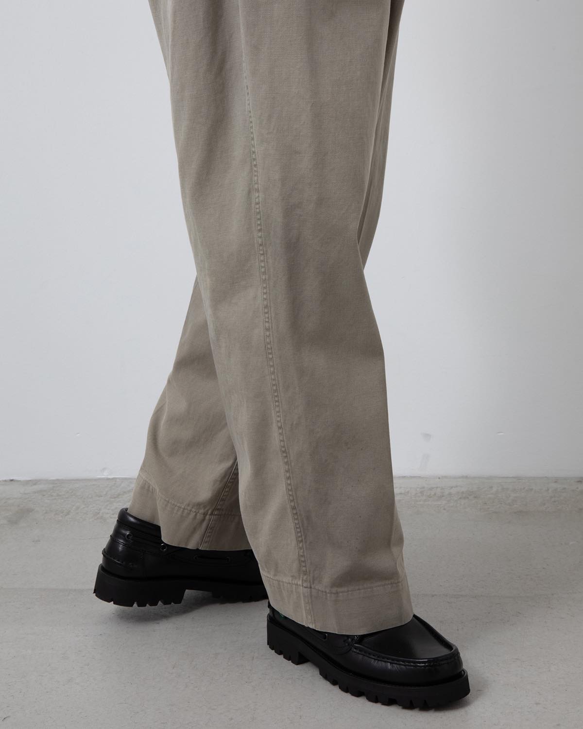 VINTAGE CHINO TROUSERS