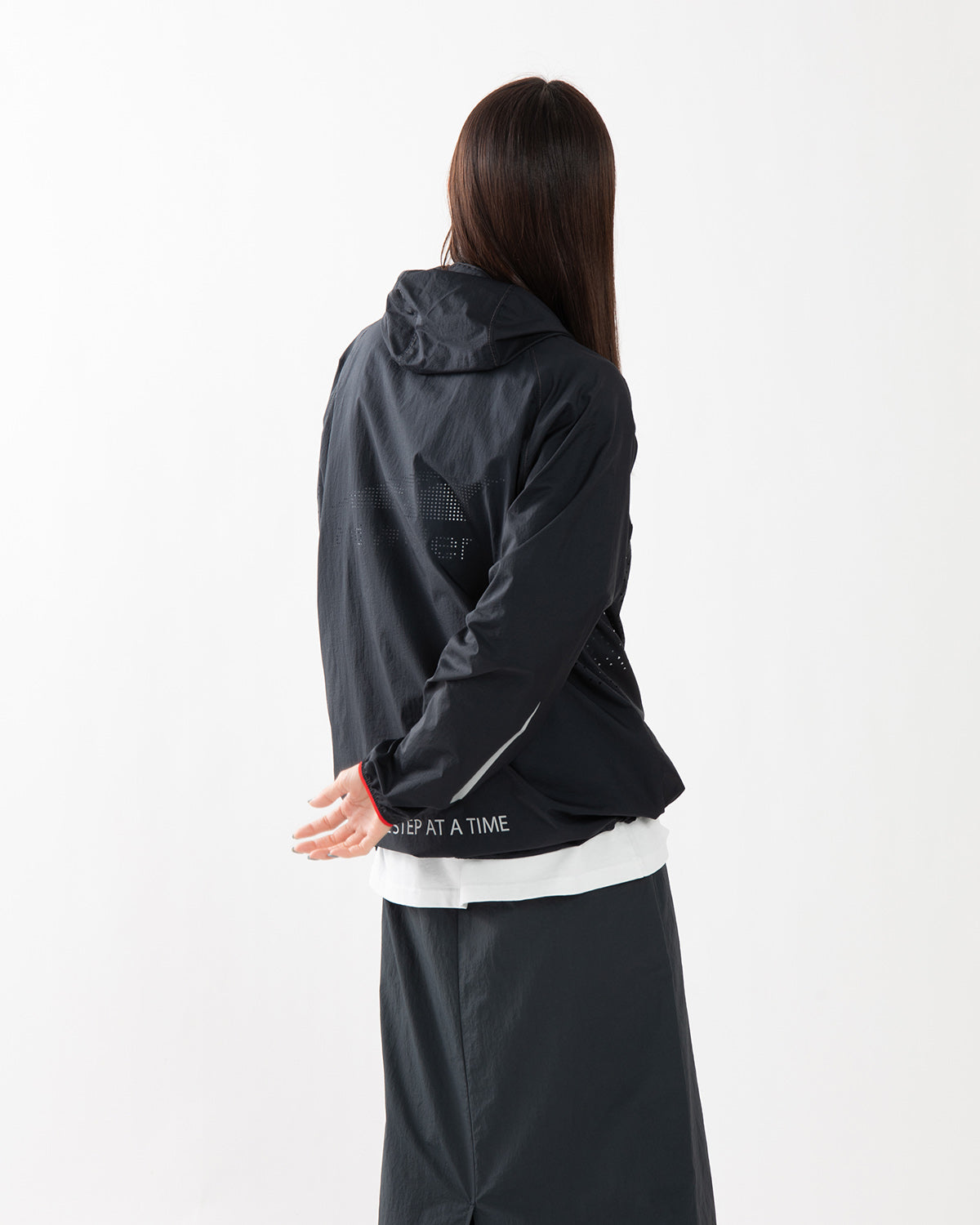 VENTILATION WIND JACKET (WOMEN'S)