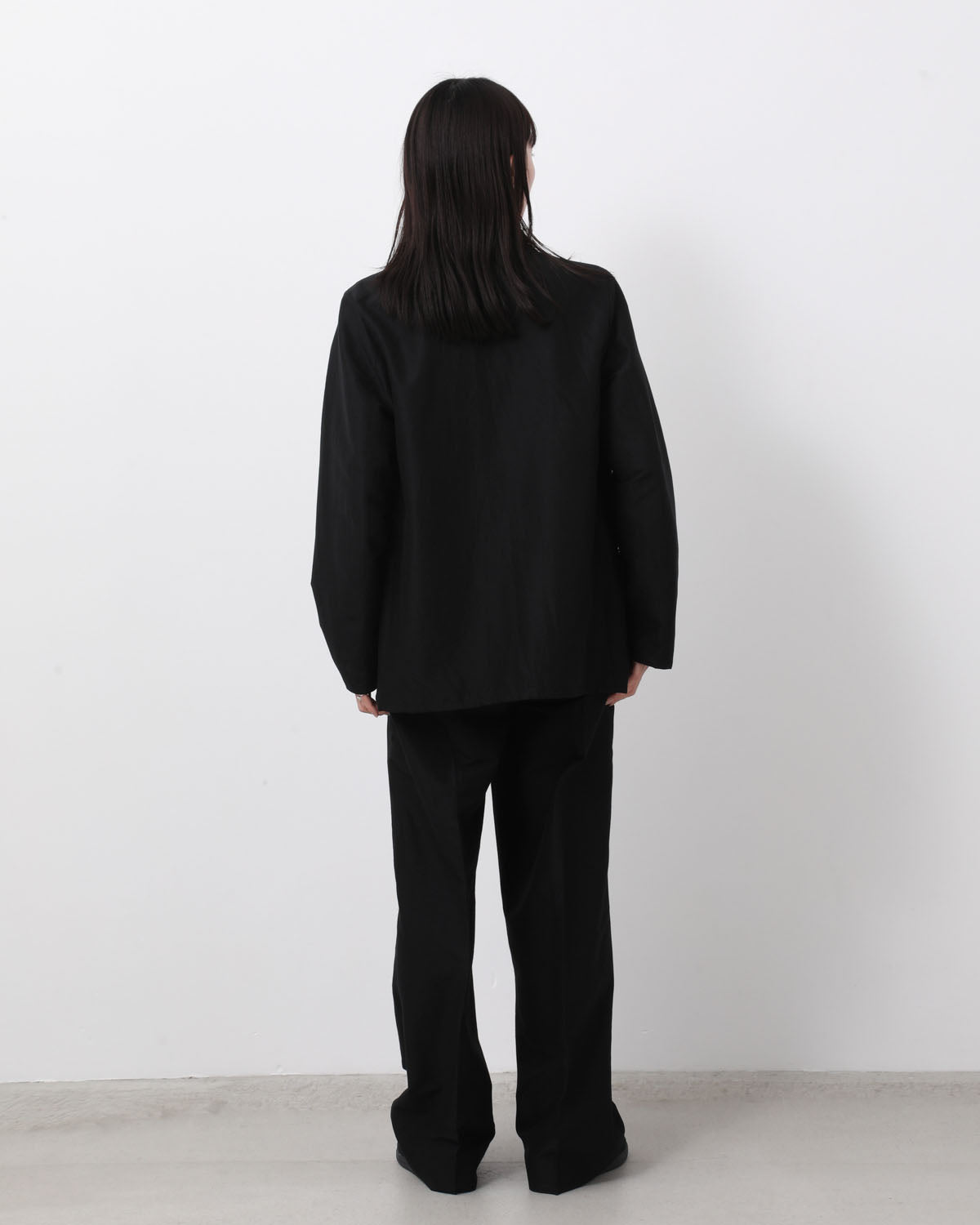 SILK-WO-CO TWO-TUCK SLACKS