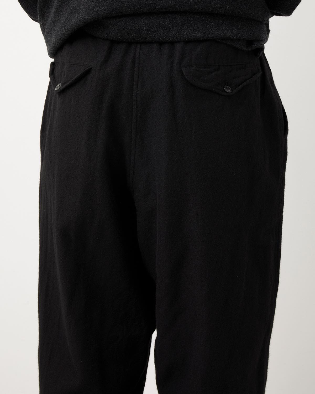 CASHMERE SILK TAPERED PANTS