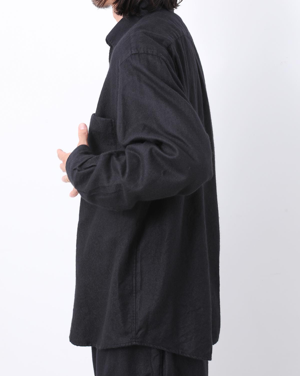 カシミヤシルク製品染シャツ