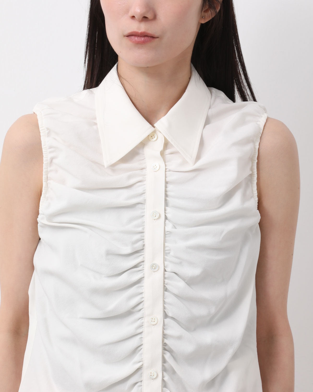 SILK NIDOM SLEEVELESS GATHER SHIRT