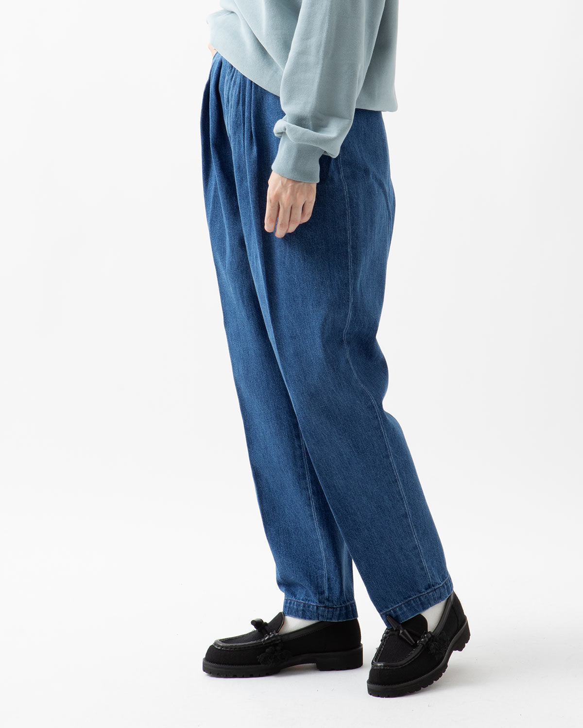 TWO TUCK WIDE TAPERED PANTS (WOMEN'S)