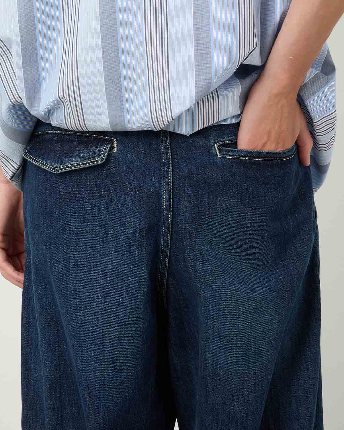 SELVAGE DENIM TWO TUCK TAPERED PANTS