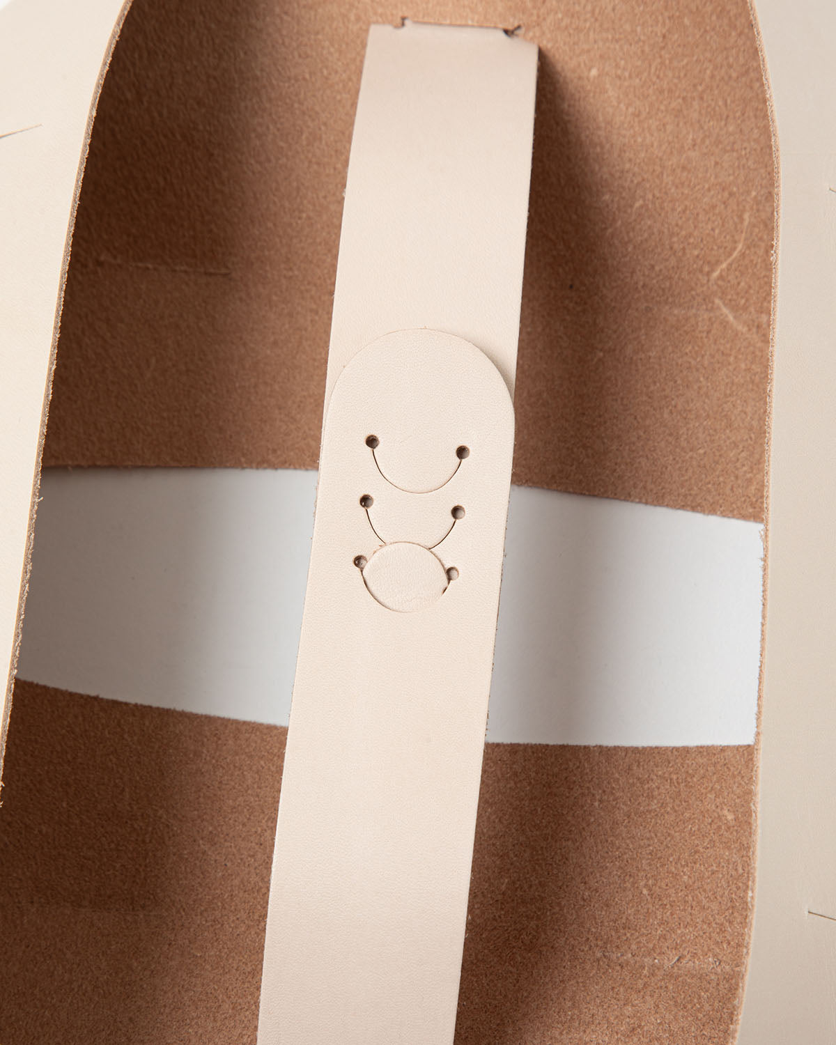 TISSUE BOX CASE FOR CELEBRITY