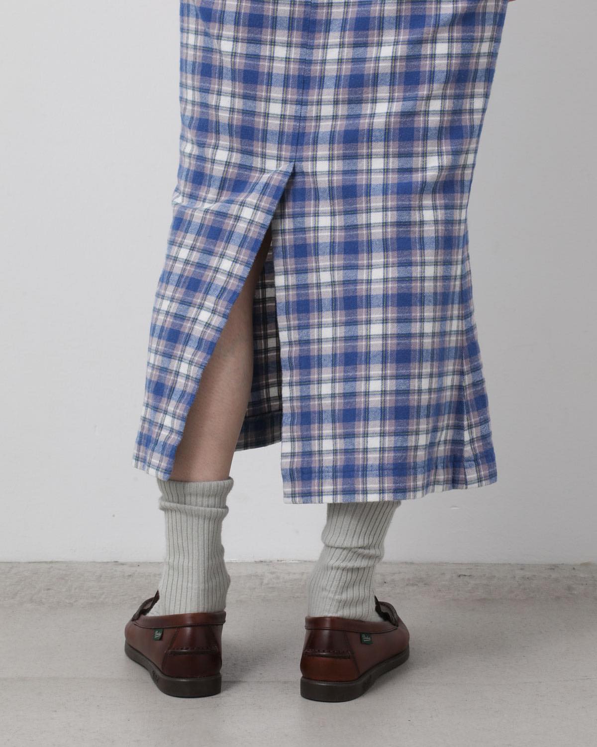 CHECK SLIM SKIRT