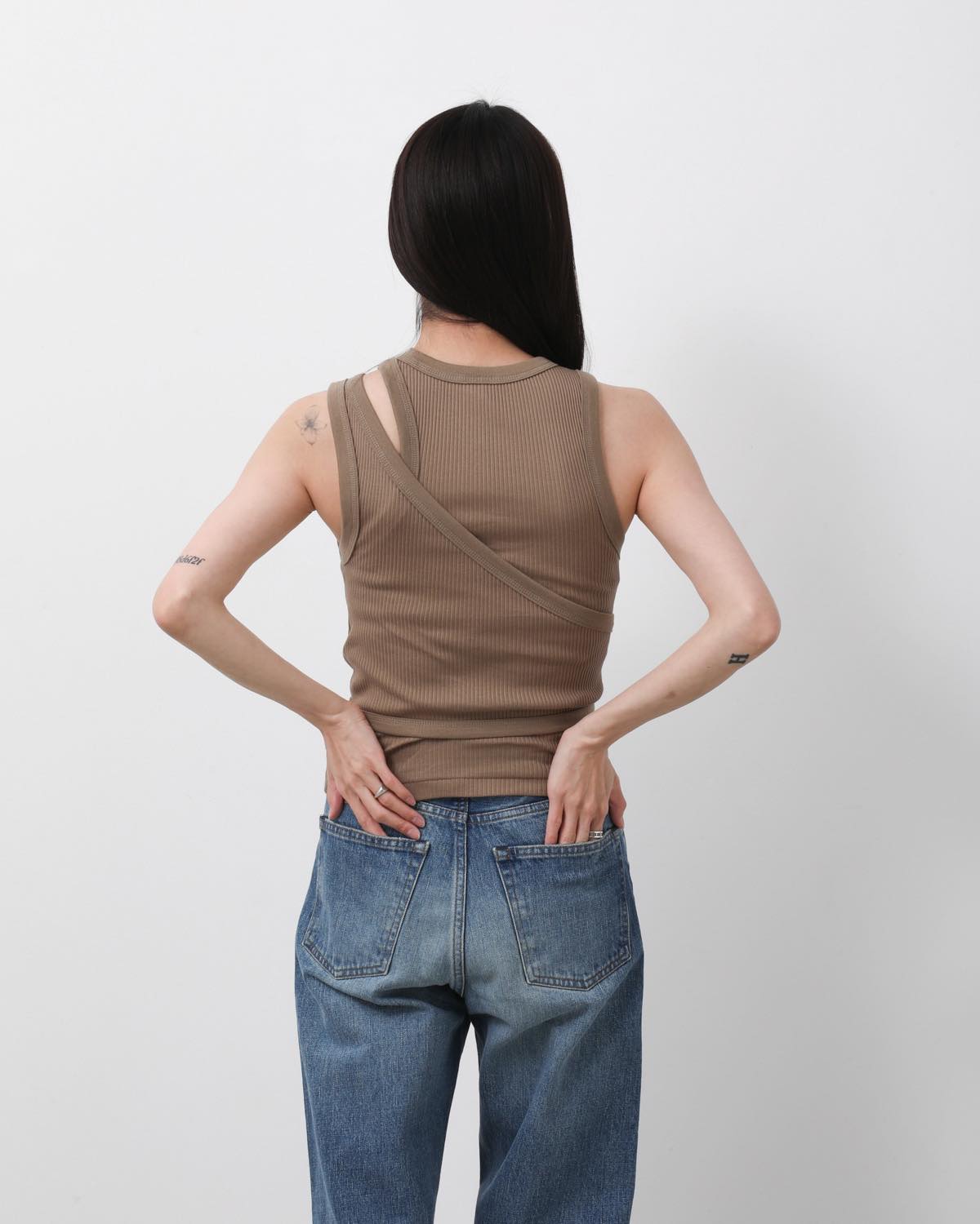 DOUBLE SHOULDER TANK TOP