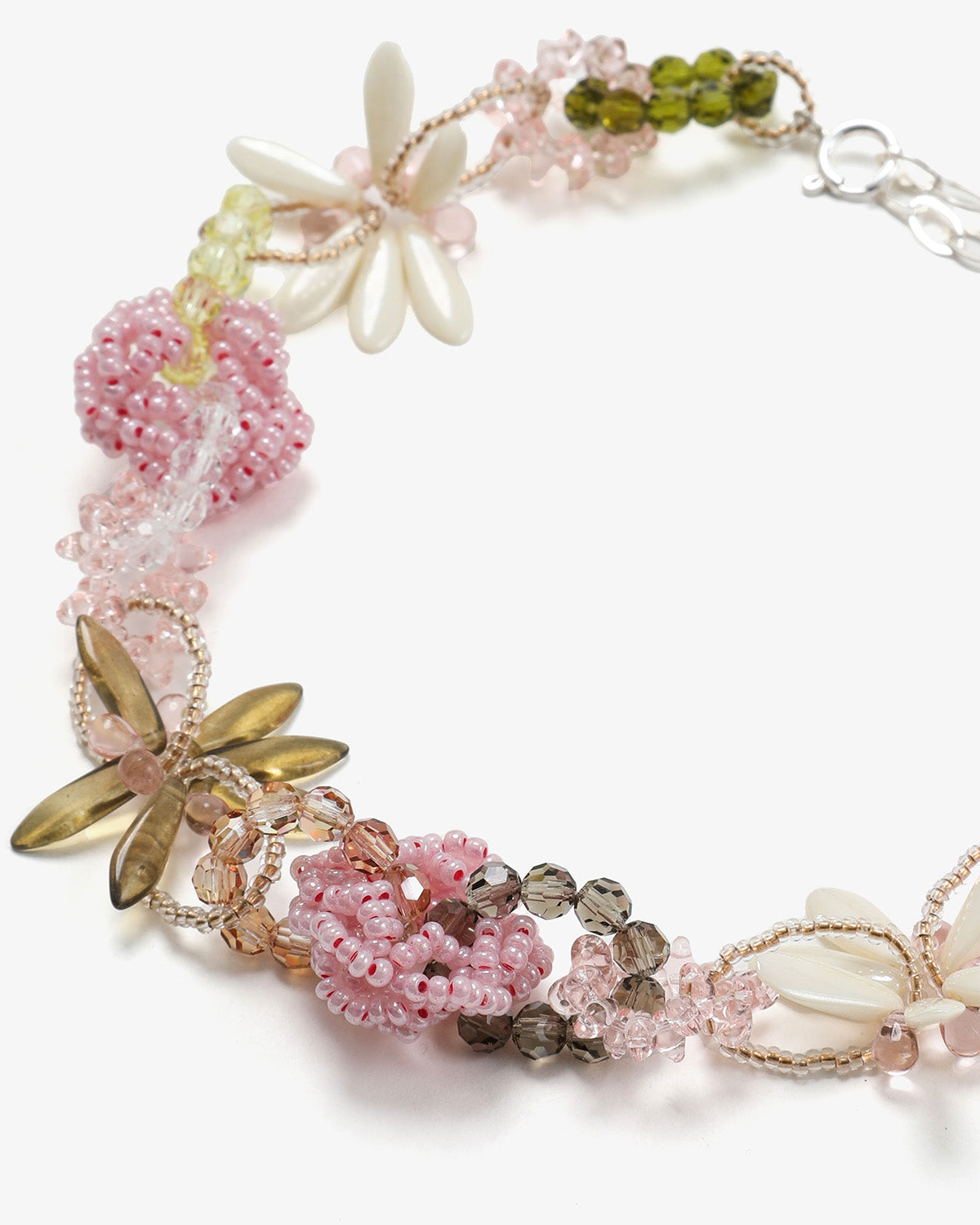 DILA ROSE NECKLACE