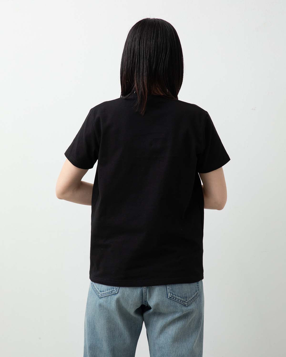 WOMENʼS HEAVY CREWNECK T-SHIRT