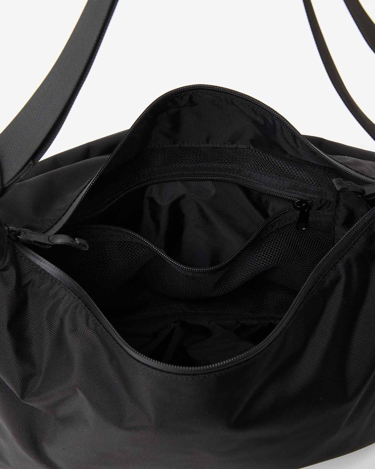 SHOULDER BAG -L (LC03)