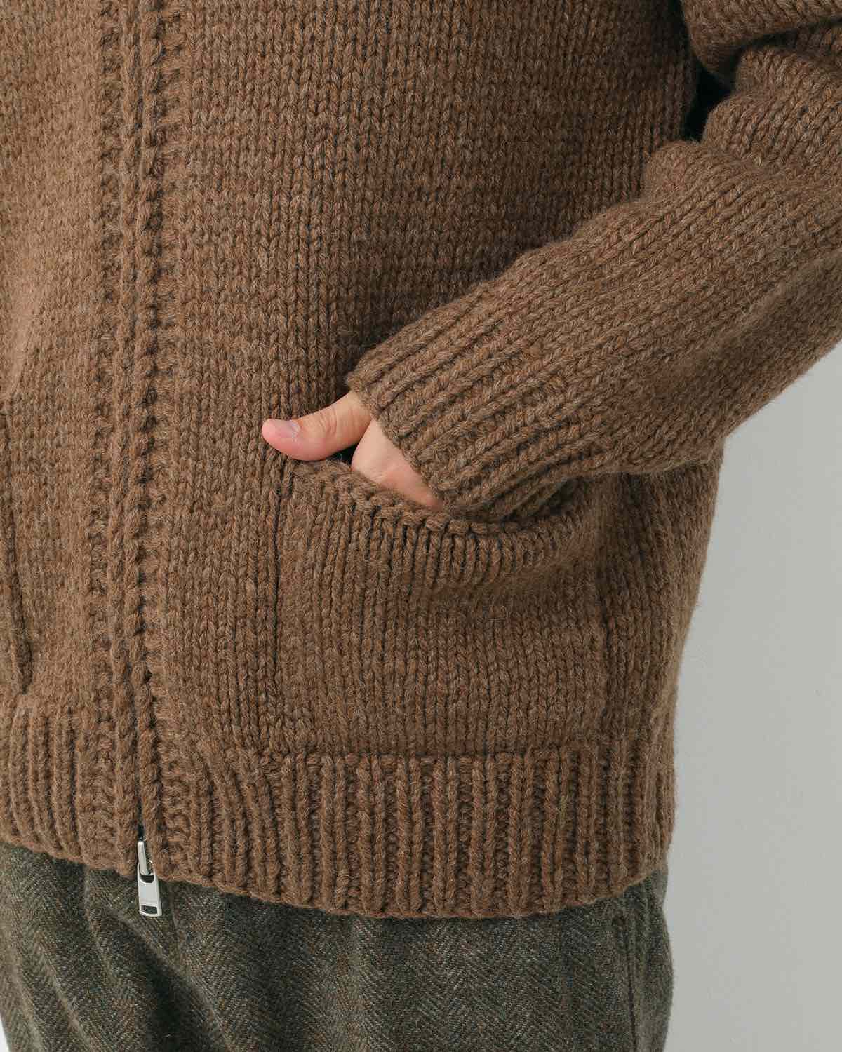 WANDERER HAND-KNIT HOODED SWEATER WOOL YARN