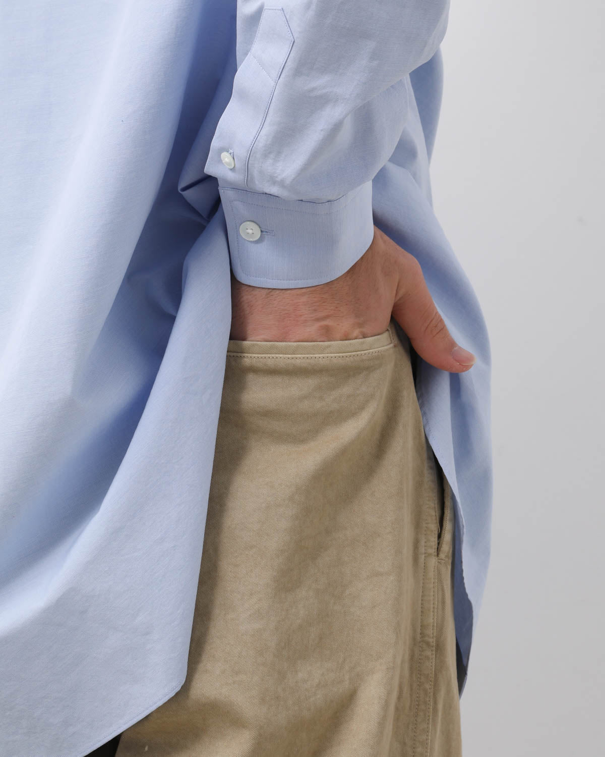 GARMENT-DYED FINX LIGHT CHINO ONE-TUCK WIDE PANTS