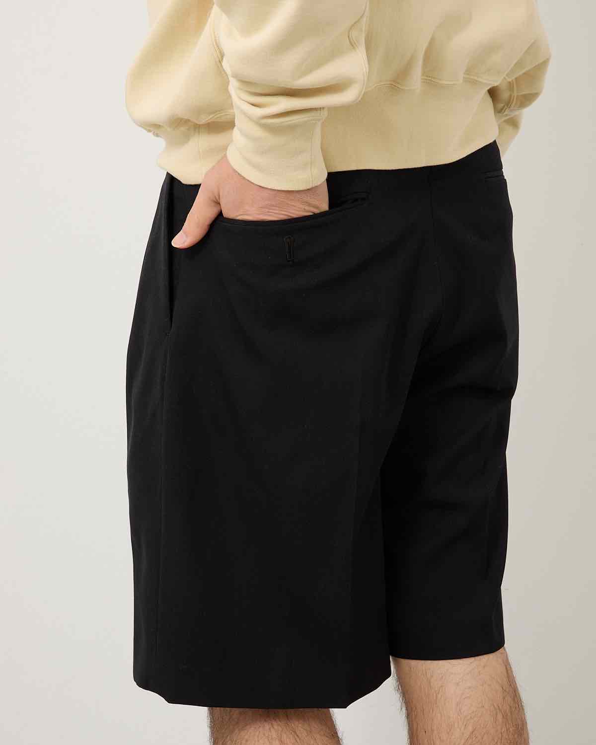 LIGHT WOOL MAX GABARDINE SHORTS
