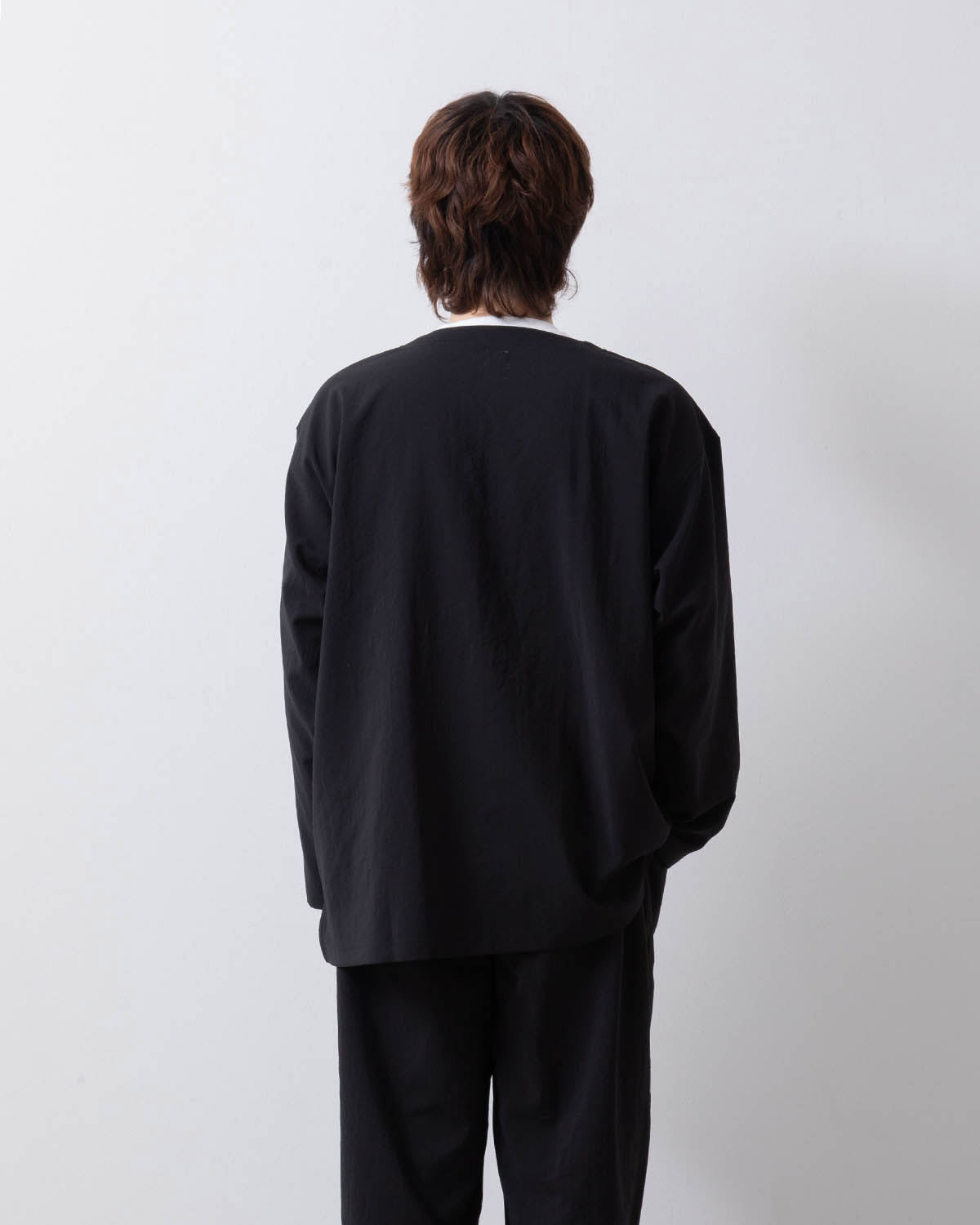 V-NECK CARDIGAN - POLY OXFORD