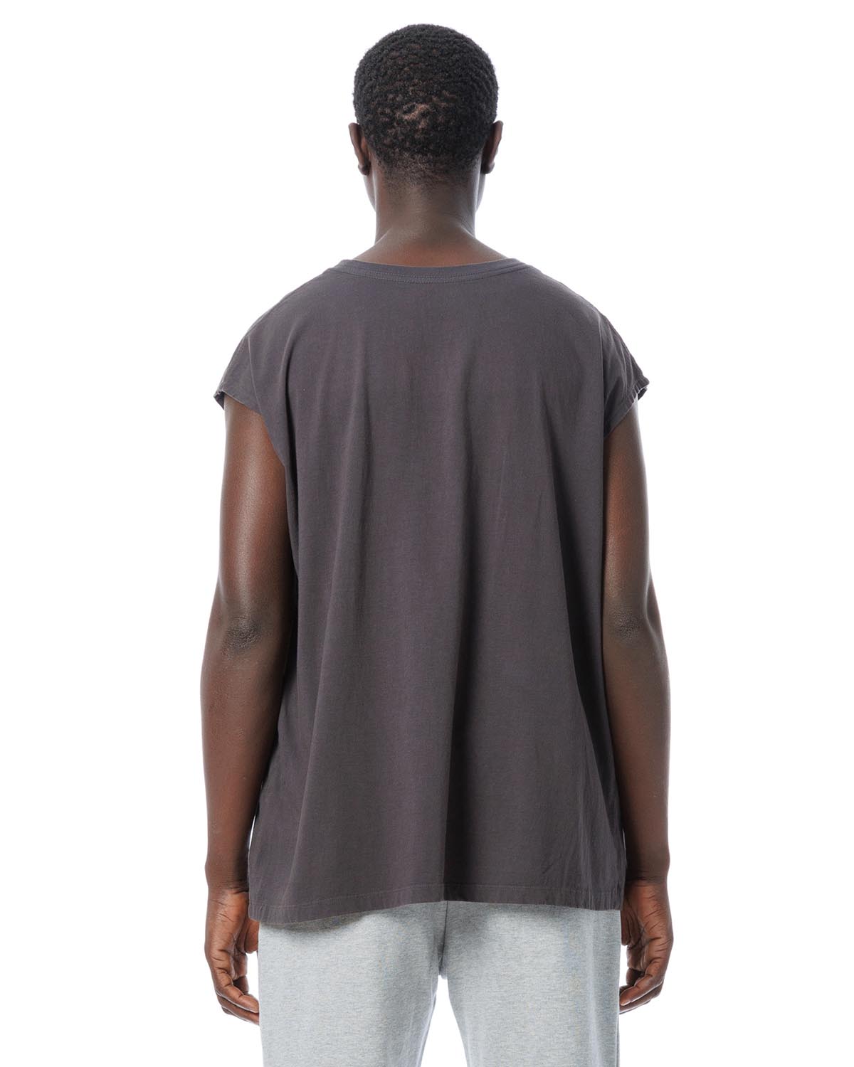 CADET EASY FIT SLEEVELESS TEE
