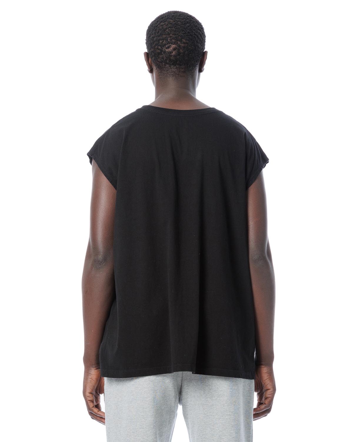 CADET EASY FIT SLEEVELESS TEE