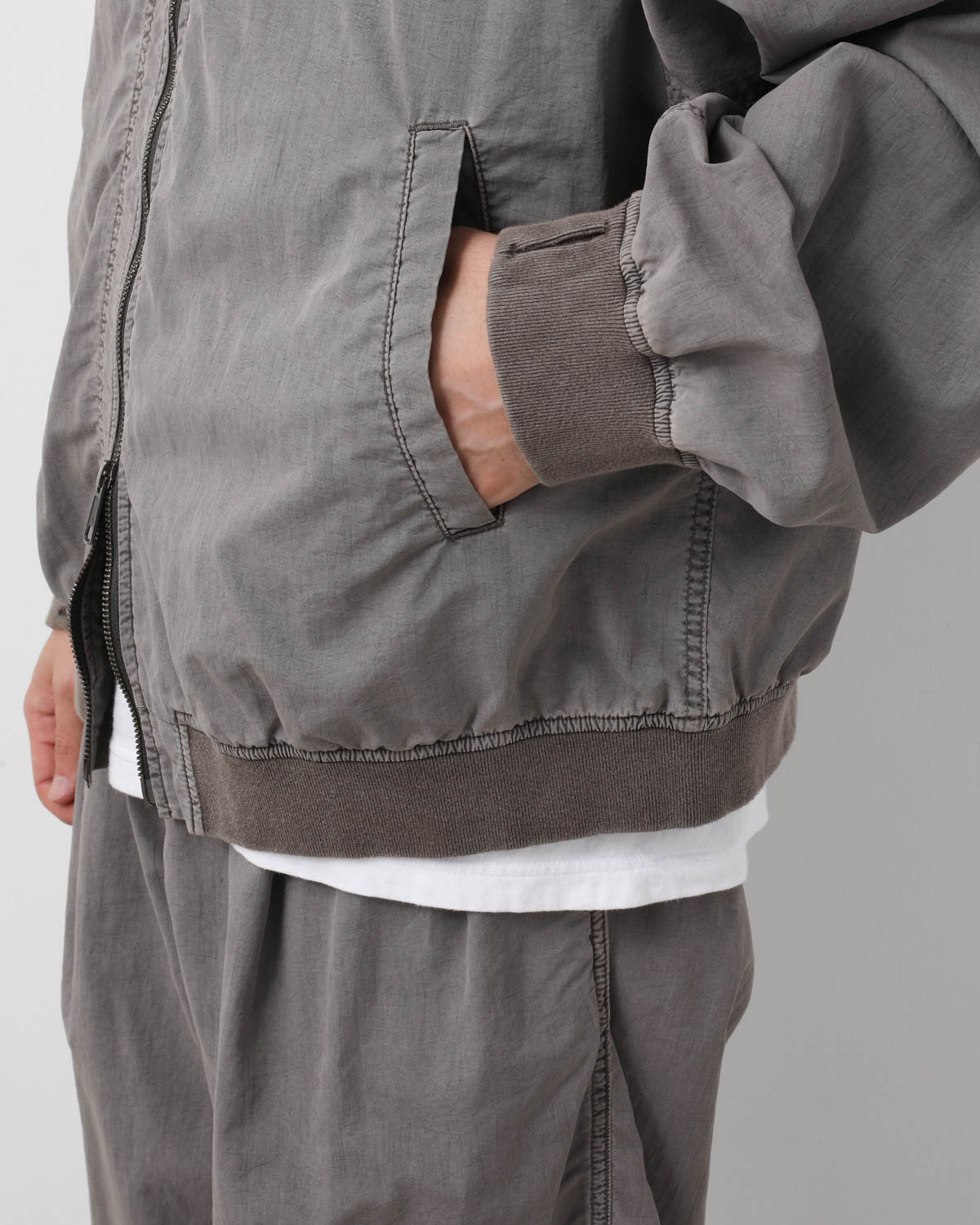 BOMBER JACKET - OVERDYED