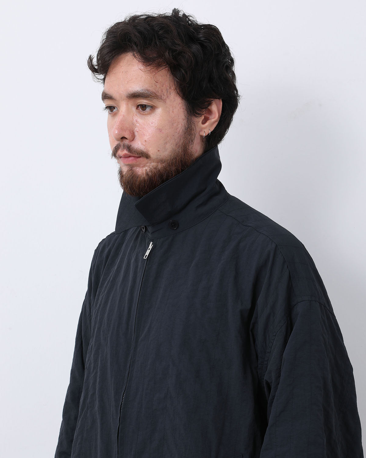 STICHED NYLON SWING TOP