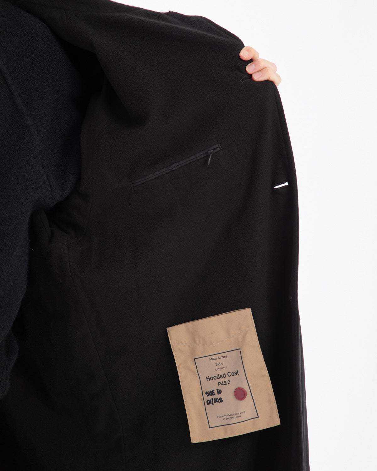 HOODED COAT