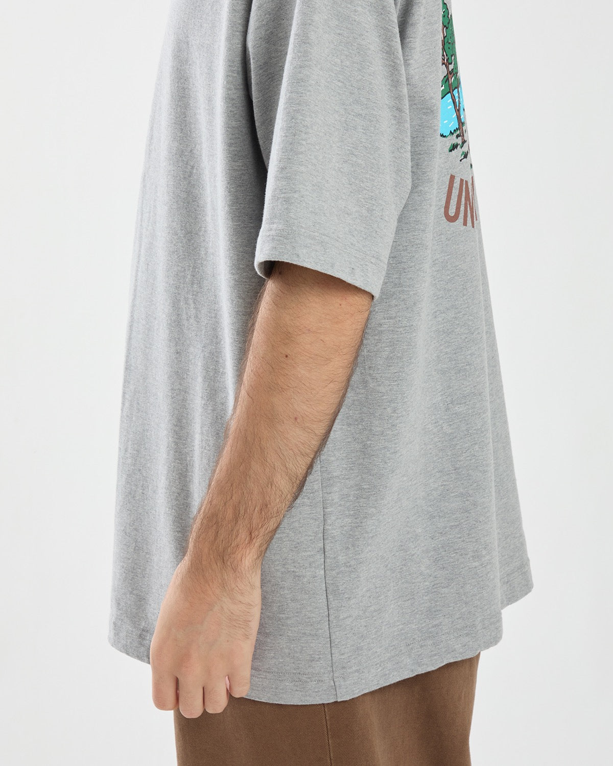 UNLIKELY AUTHENTIC GRAPHIC TEE "CRYSTAL FALLS"