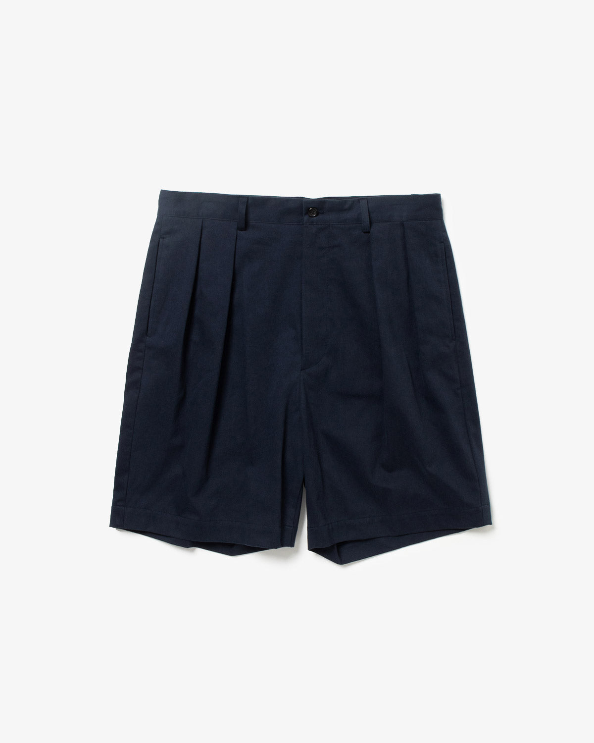 TWO TUCK CHINO SHORTS