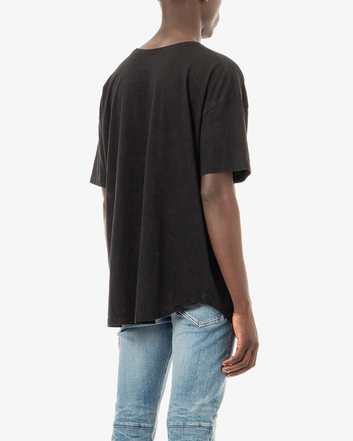 CADET EASY FIT ROUND TEE