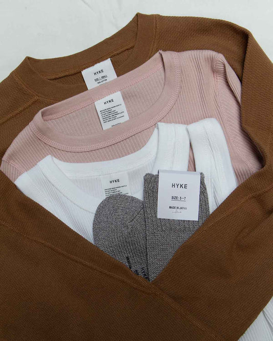 HYKEのリブカットソー