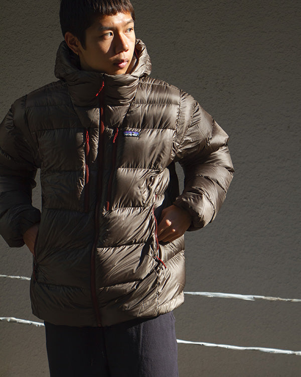 patagoniaのパッカブルダウンジャケット