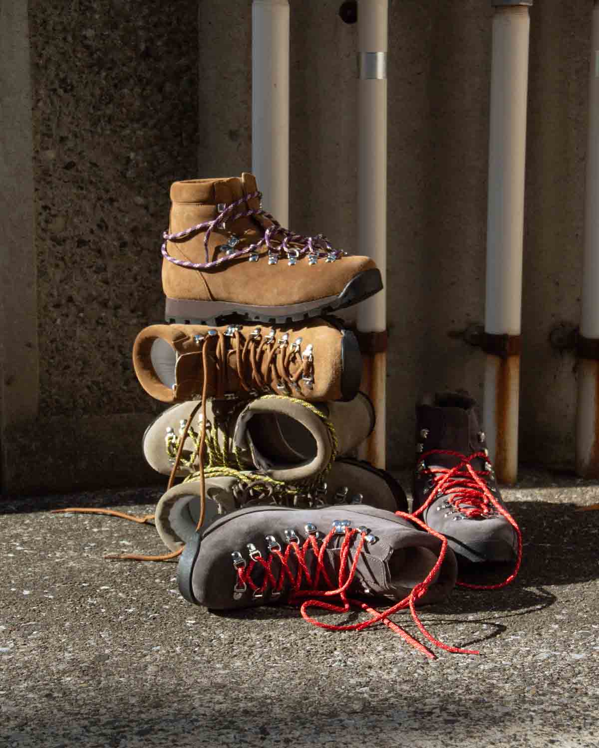 nonnativeのトレッキングブーツ