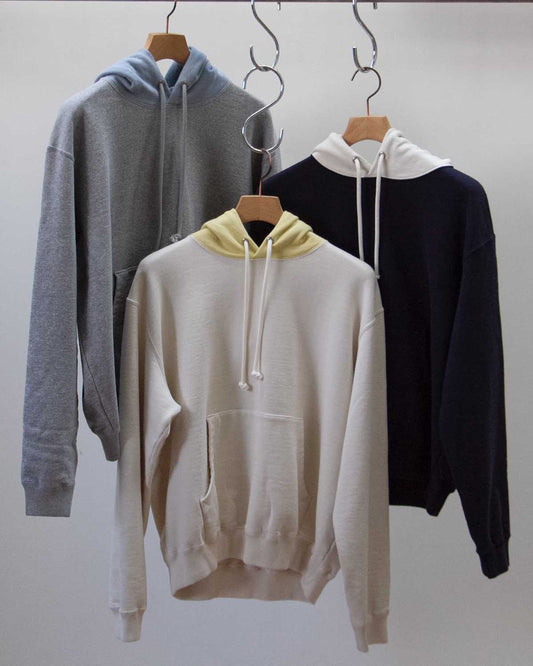 AURALEEのSMOOTH SOFT BD SWEAT P/O PARKA