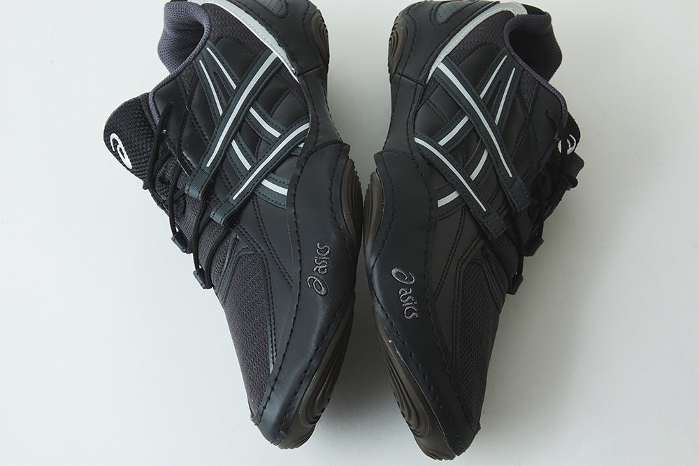 ASICS