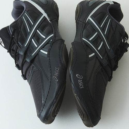 ASICS