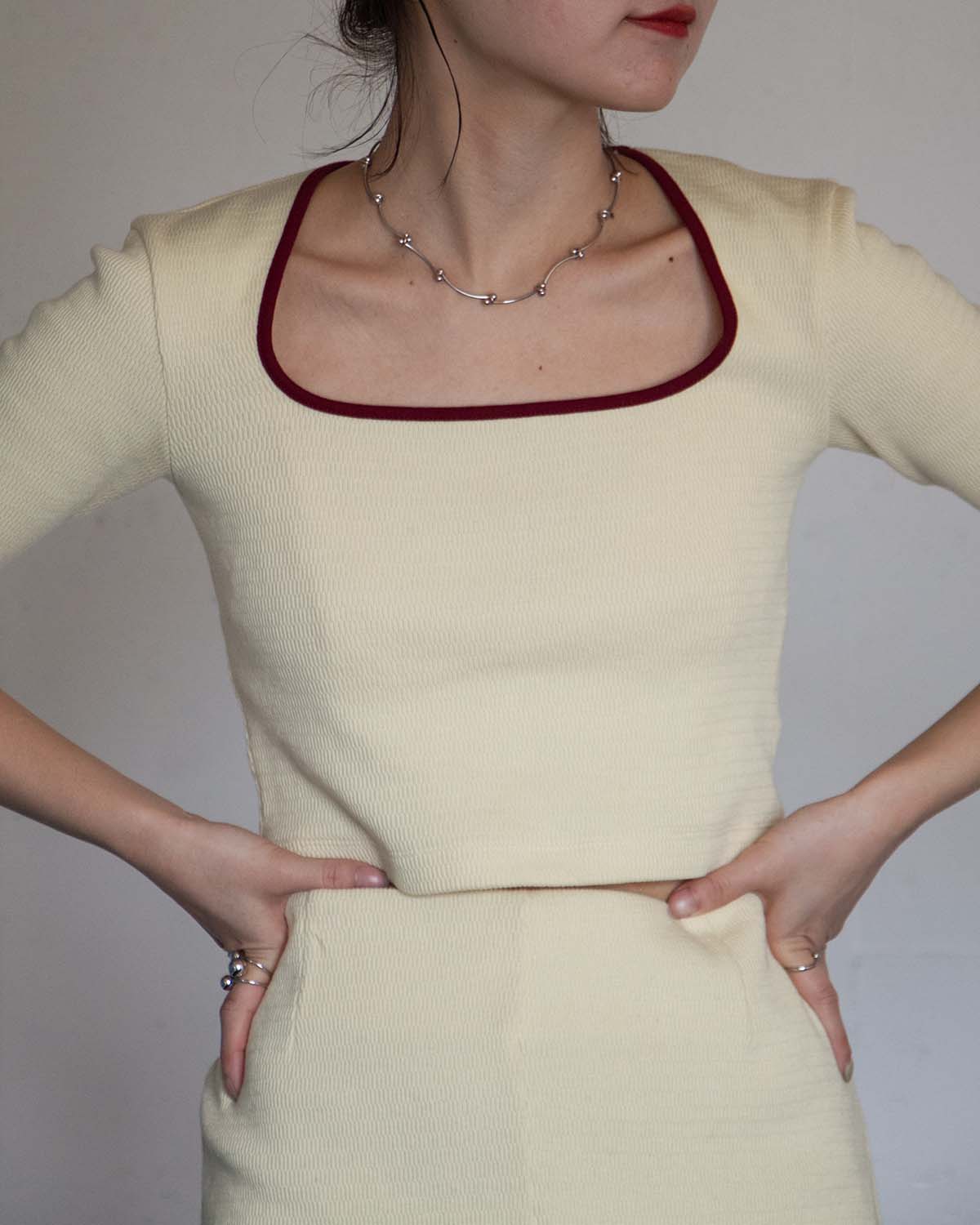 SQUARE NECK RIB HALF SLEEVE