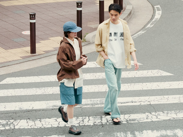 LIGHT TOUCH SELECTION <br/>気分で楽しむ、ちょうどいい一枚