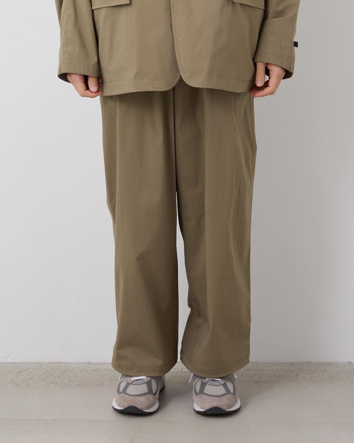 TECH EASY TROUSERS