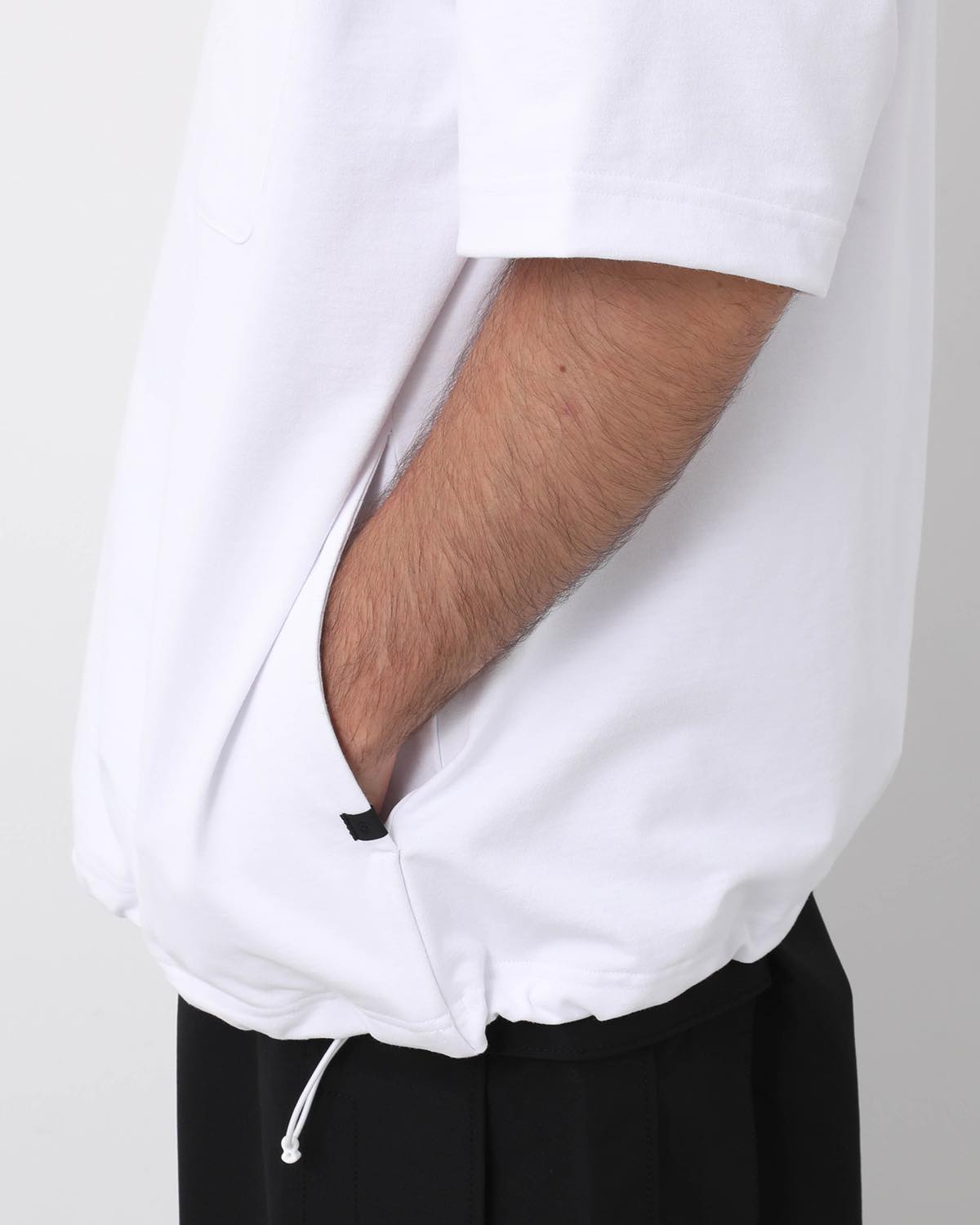 TECH POCKET CREW TEE S/S