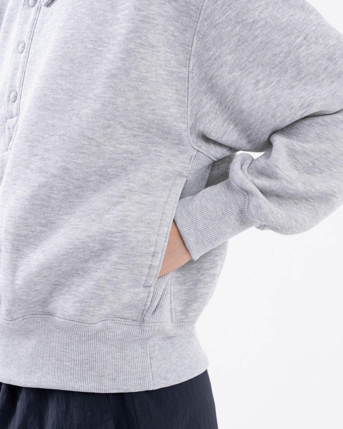 W's TECH SWEAT SNAP PULLOVER