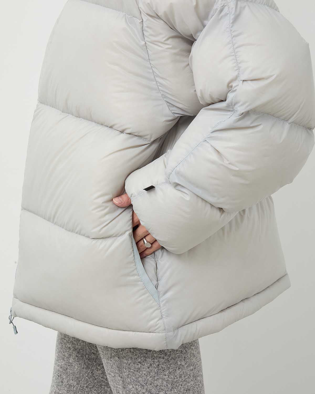 W's TECH ULTRA LIGHT DOWN JACKET