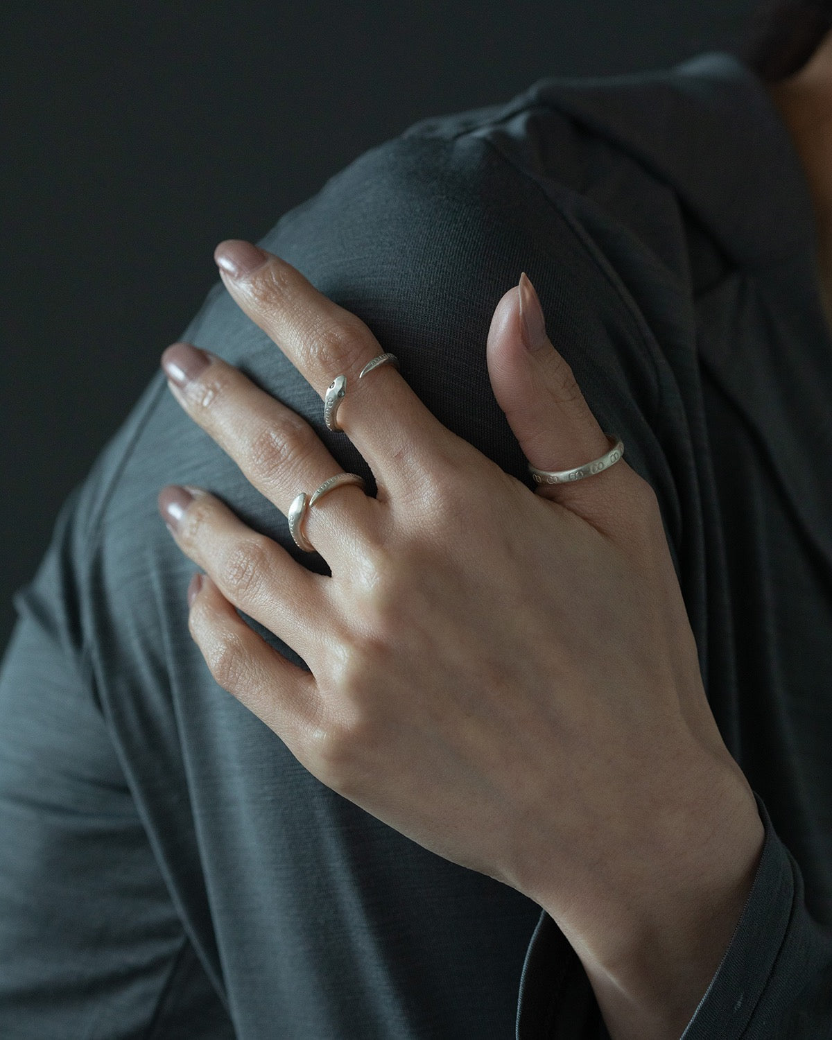 [PRE-ORDER] 8 DIA RING