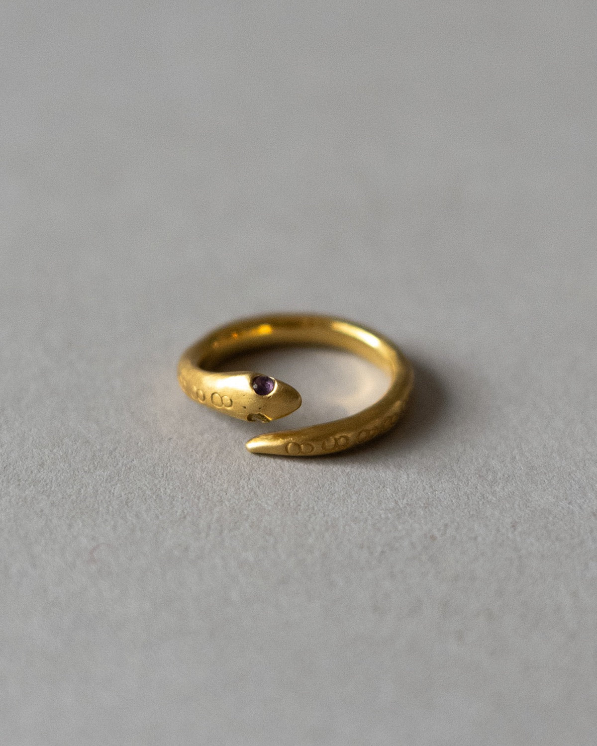 【受注生産商品】8DIA RING 2EYES - ODD EYE