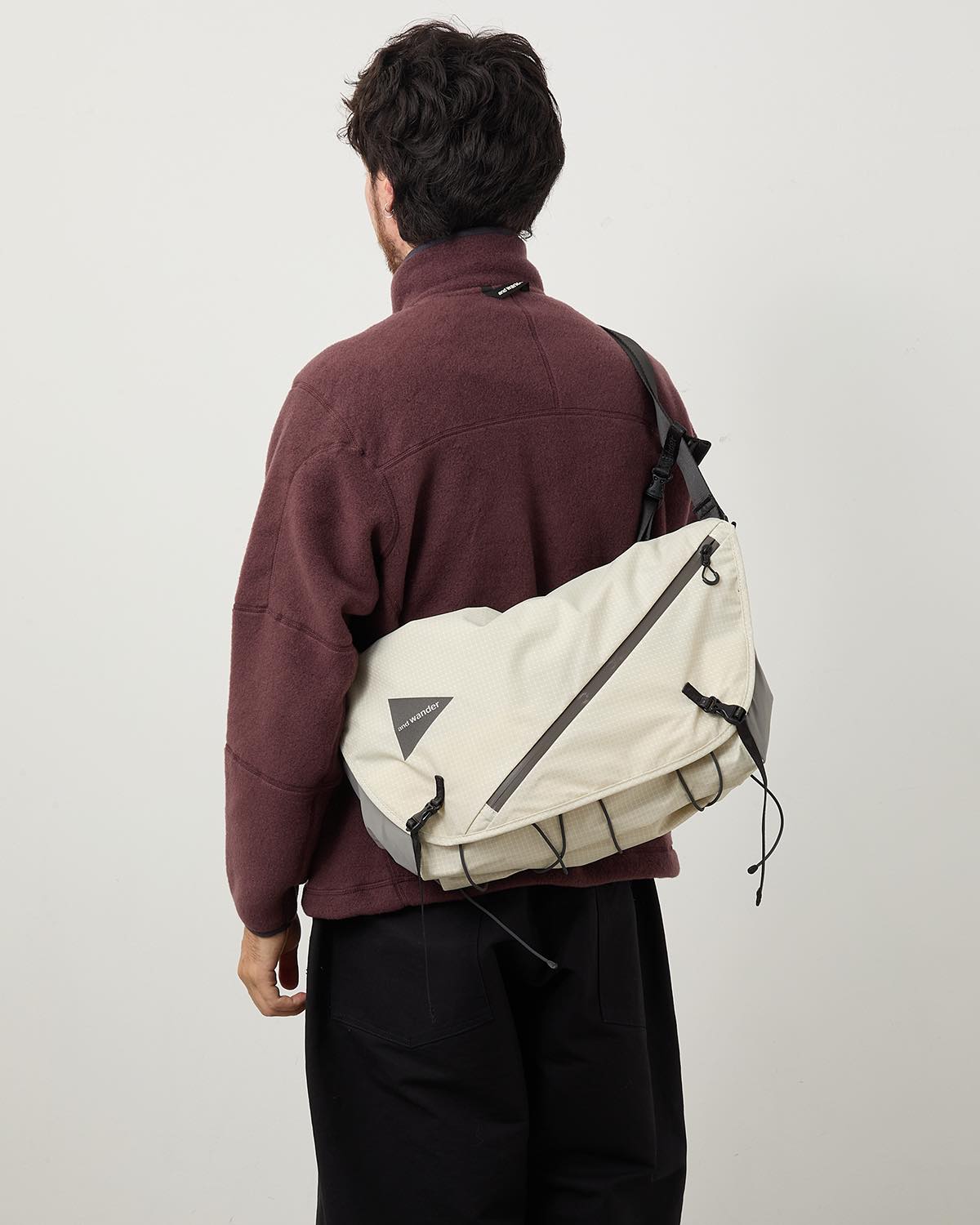 OCEAN RIP MESSENGER BAG