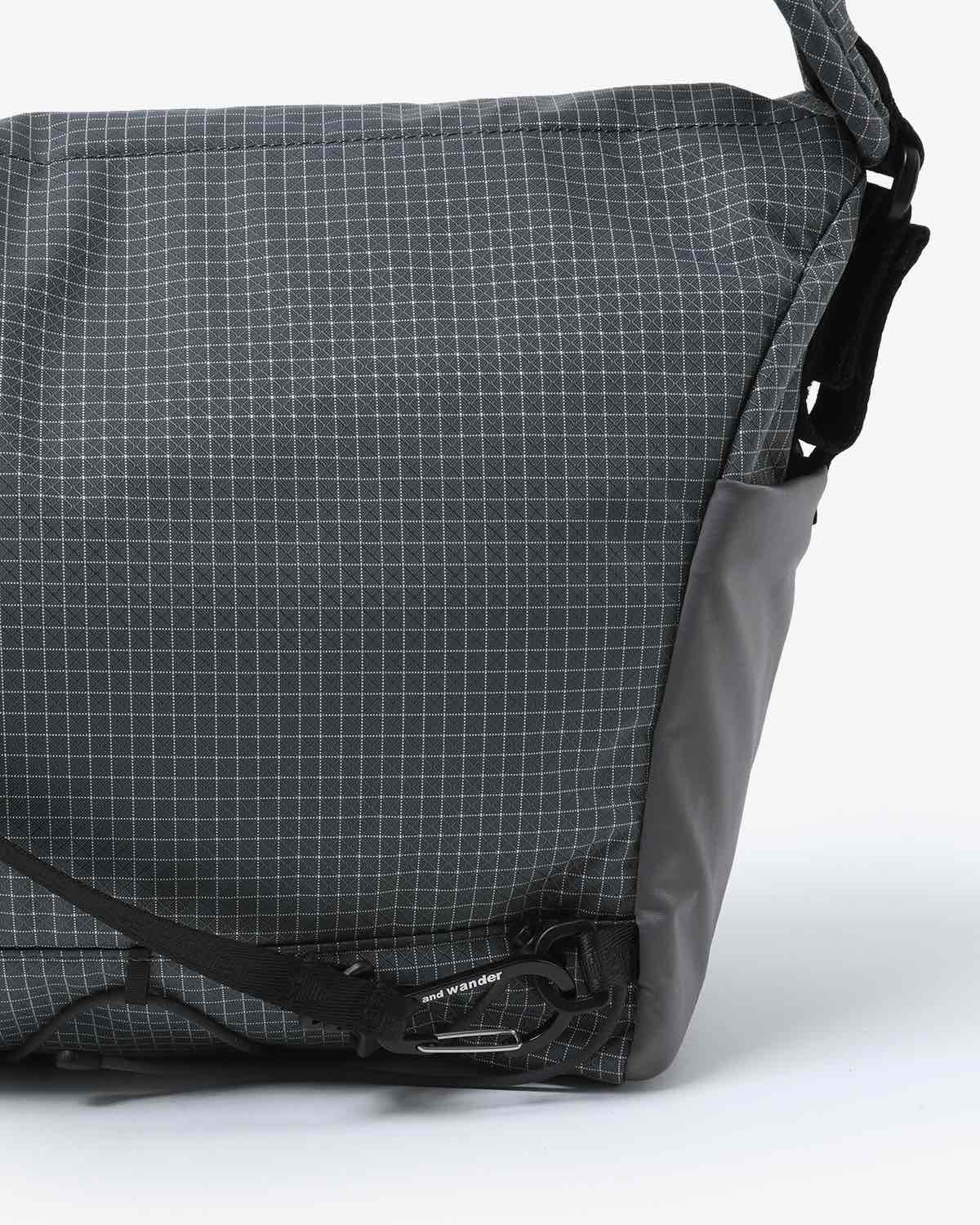 OCEAN RIP MESSENGER BAG