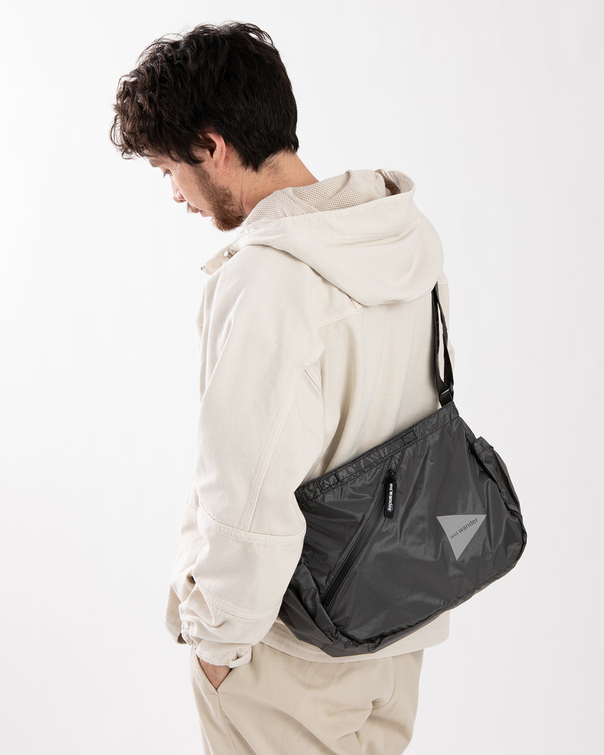 SIL SHOULDER BAG