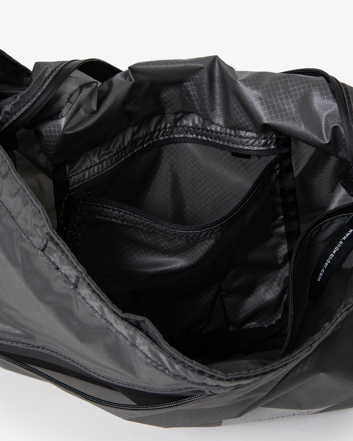 SIL SHOULDER BAG